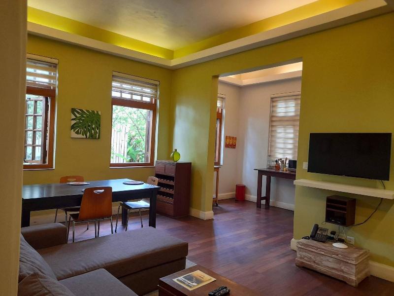 Olma Colonial Suites image