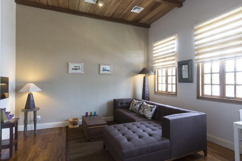 Olma Colonial Suites image