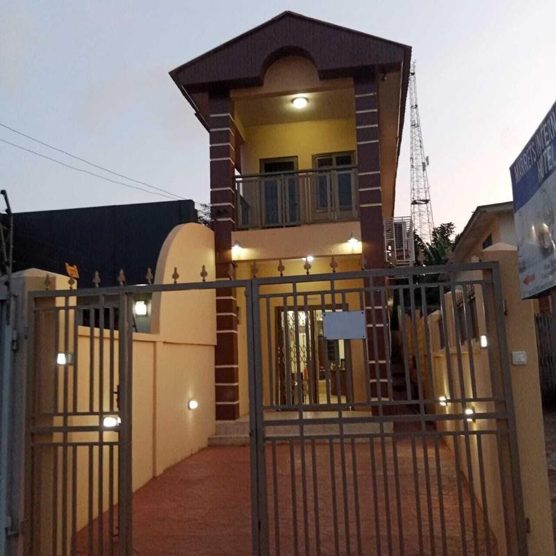 Marrets International Hotel image
