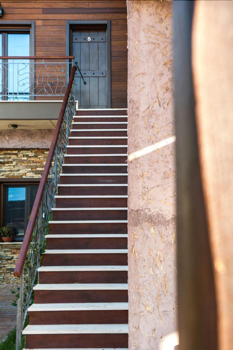 Polys Guest House image