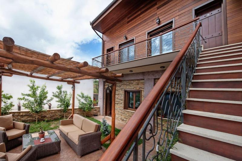 Polys Guest House image