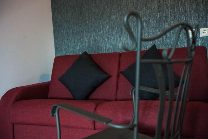 Polys Guest House image