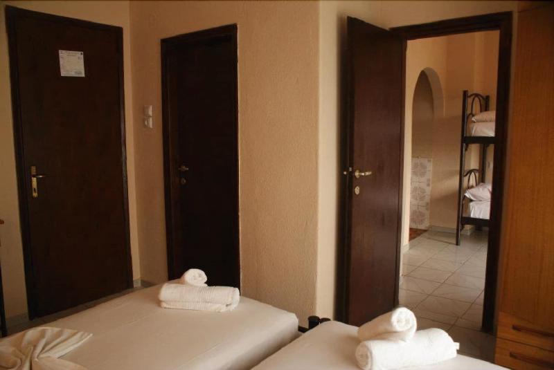 America Hotel image
