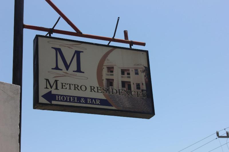 Metro Residences Hotel image