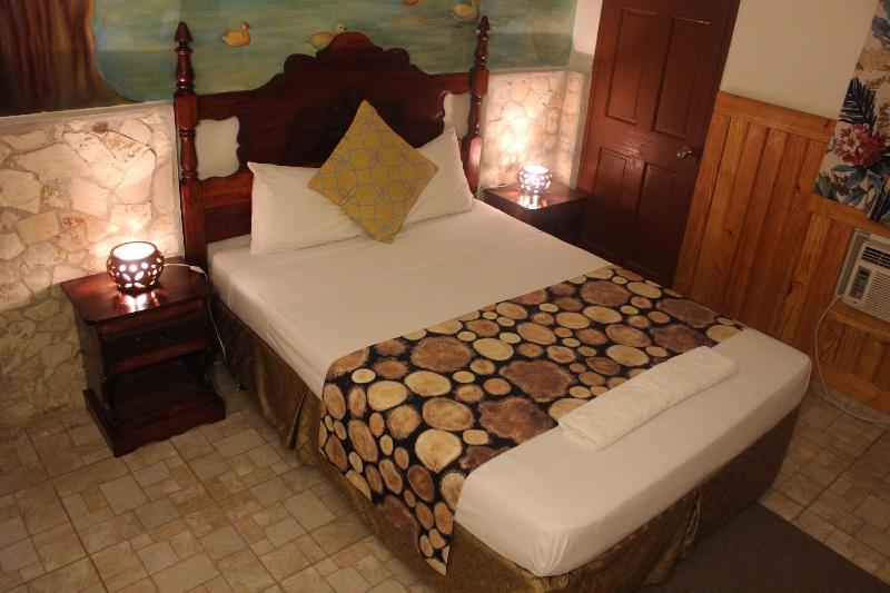 Metro Residences Hotel image