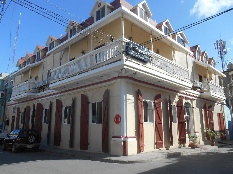 Le Paradis S. Hotel image