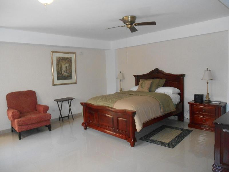 Le Paradis S. Hotel image