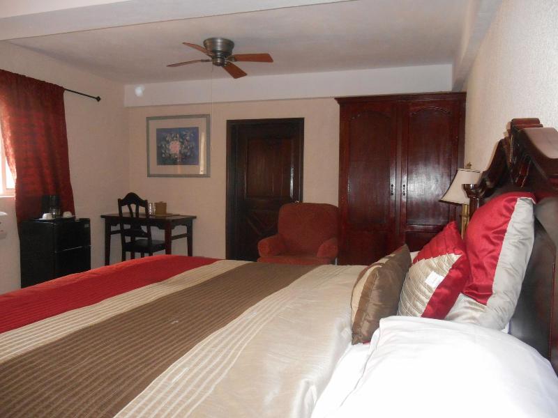 Le Paradis S. Hotel image