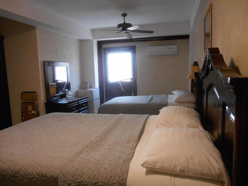 Le Paradis S. Hotel image