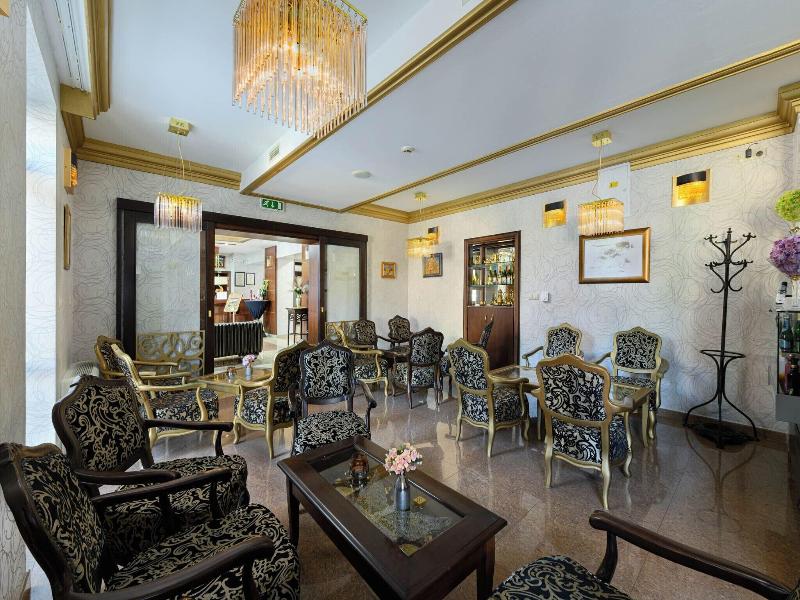 Hotel Aurum image