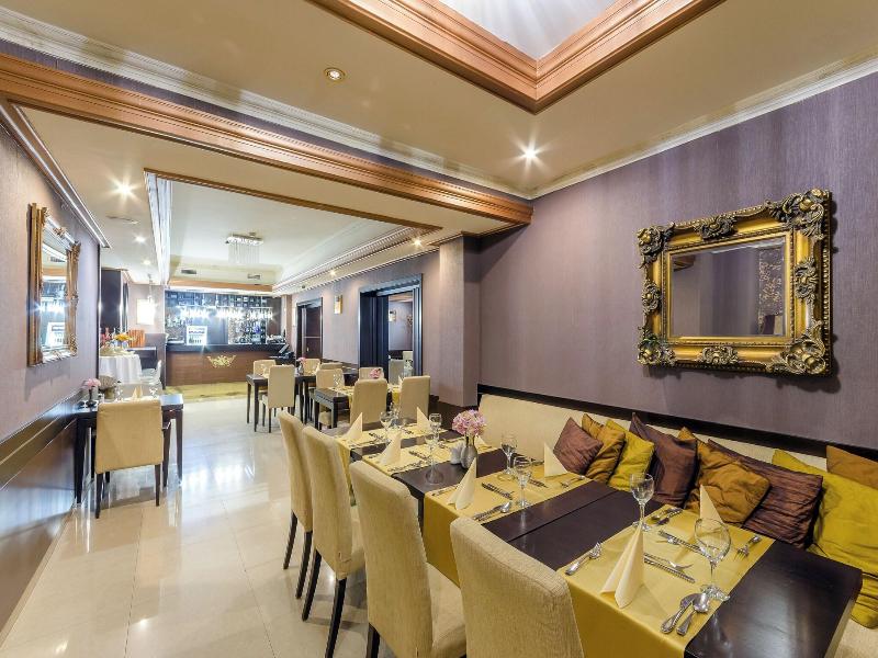Hotel Aurum image