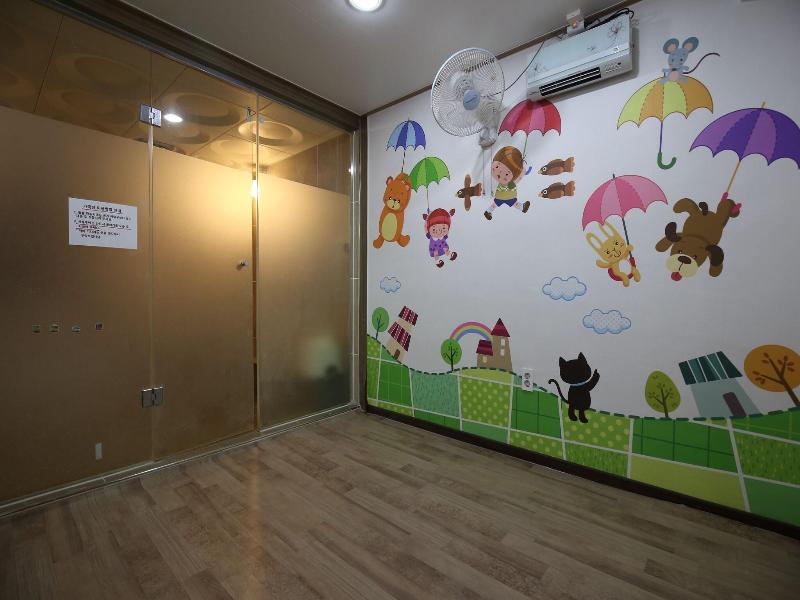 R.I Spa Hotel image