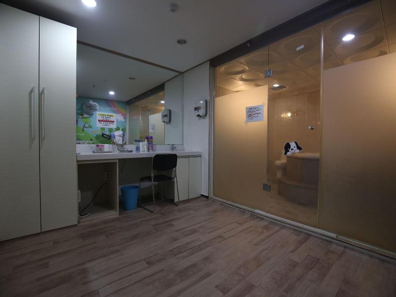 R.I Spa Hotel image