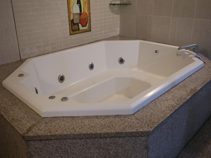 R.I Spa Hotel image