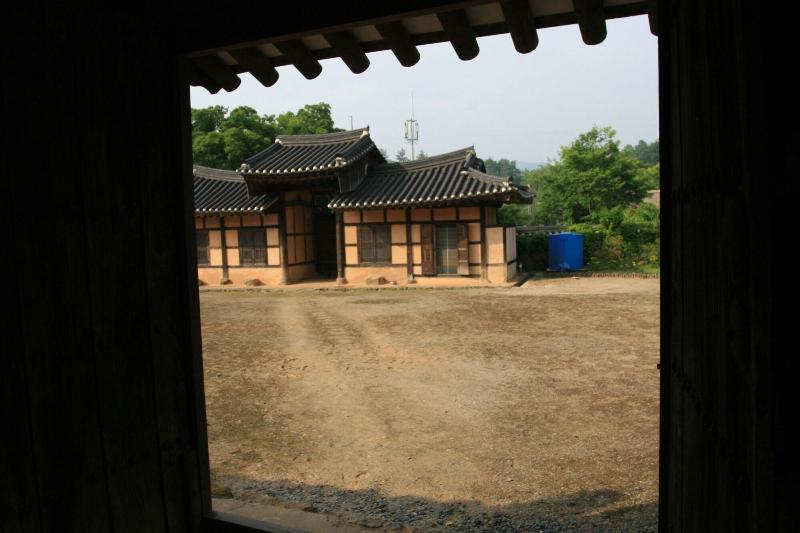 Yi Jin-rae's Historic House