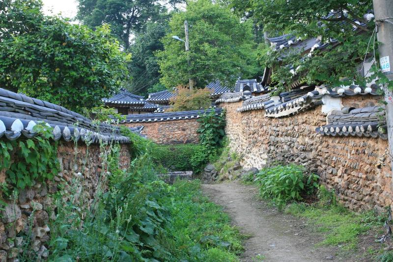 Yi Jin-rae's Historic House
