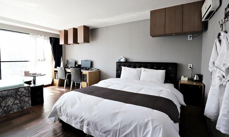 Dongducheon Lexy Hotel image