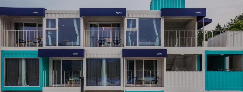 Parotia Hotel image