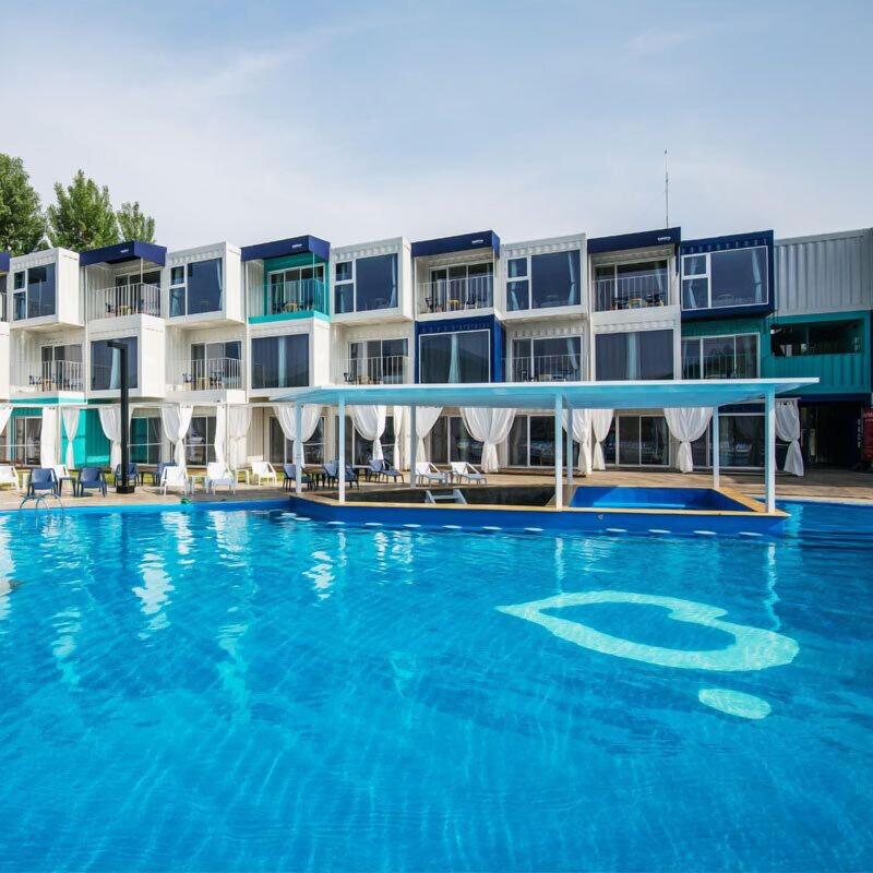 Parotia Hotel image