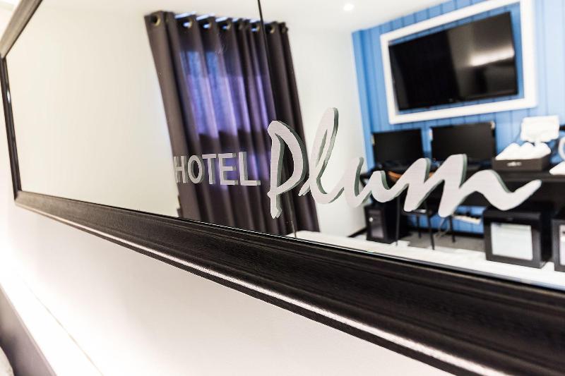 Hotel Plum image