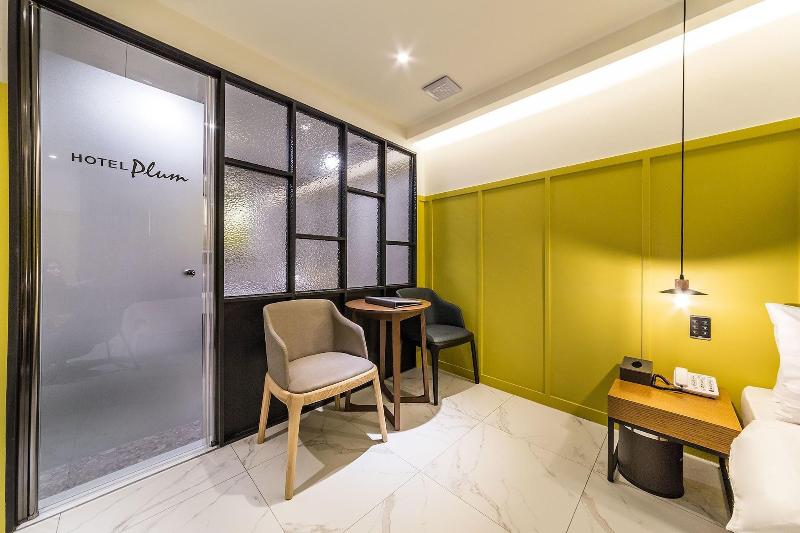 Hotel Plum image