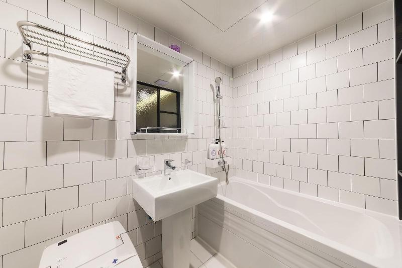 Hotel Plum image