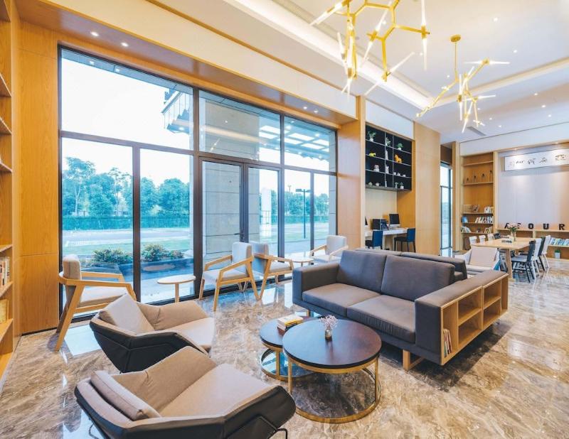 Atour Hotel (Changyang North Road) image