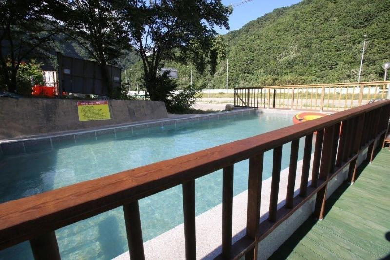 Hotel Baekdam image