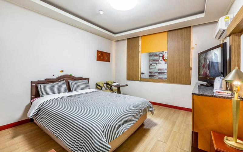 Hotel Baekdam image