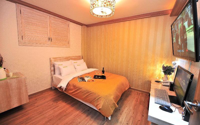 Ost Motel image
