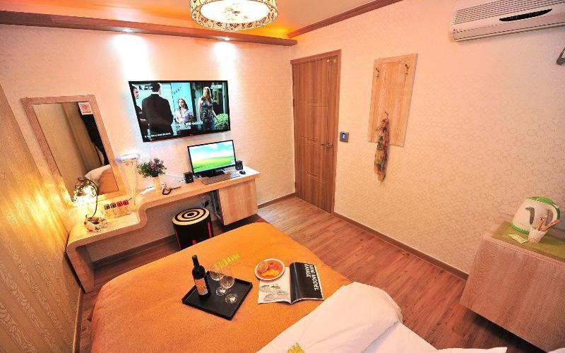 Ost Motel image