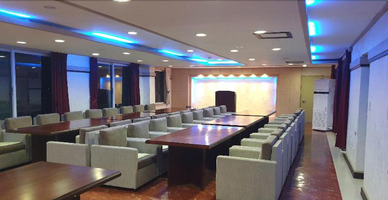 Mangsang Beach Hotel & Pension image