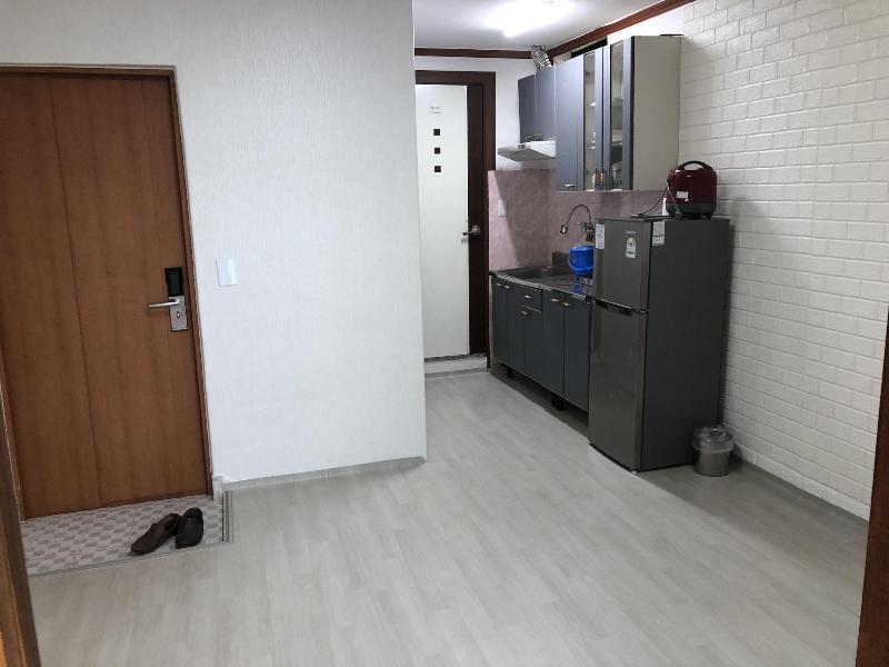 Mangsang Beach Hotel & Pension image