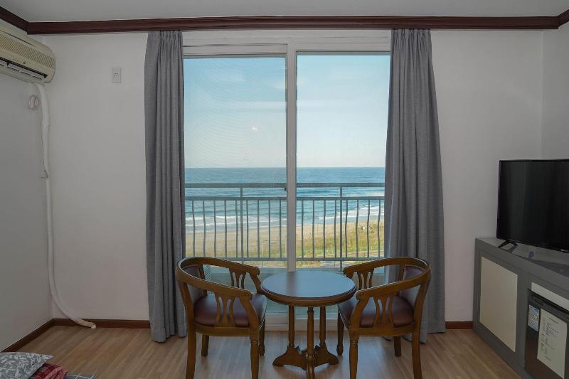 Mangsang Beach Hotel & Pension image