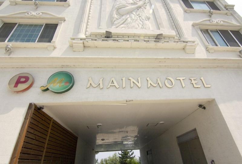 Main Motel image