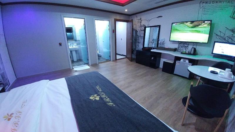 Seosan Hotel Iris image