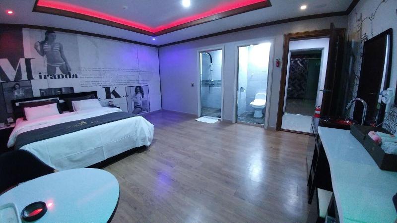 Seosan Hotel Iris image