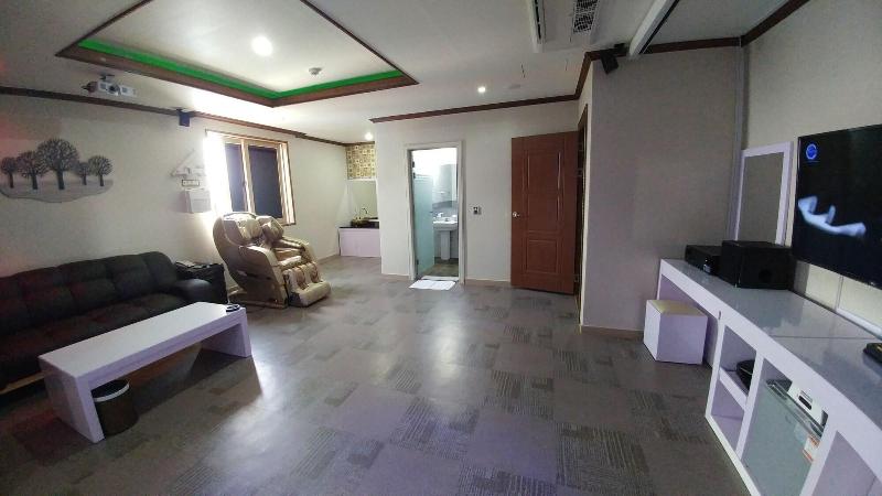 Seosan Hotel Iris image