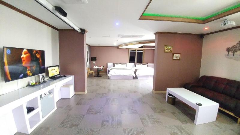 Seosan Hotel Iris image