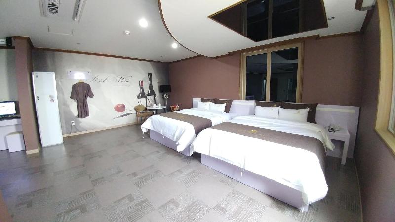 Seosan Hotel Iris image