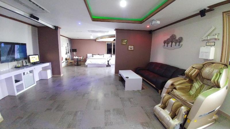 Seosan Hotel Iris image