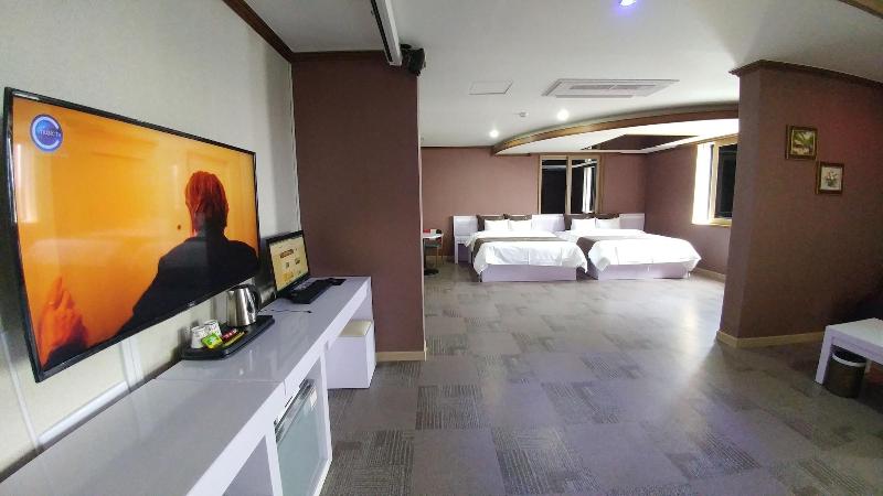 Seosan Hotel Iris image