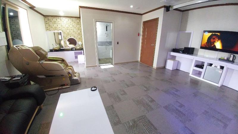 Seosan Hotel Iris image