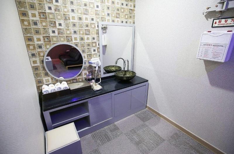 Seosan Hotel Iris image