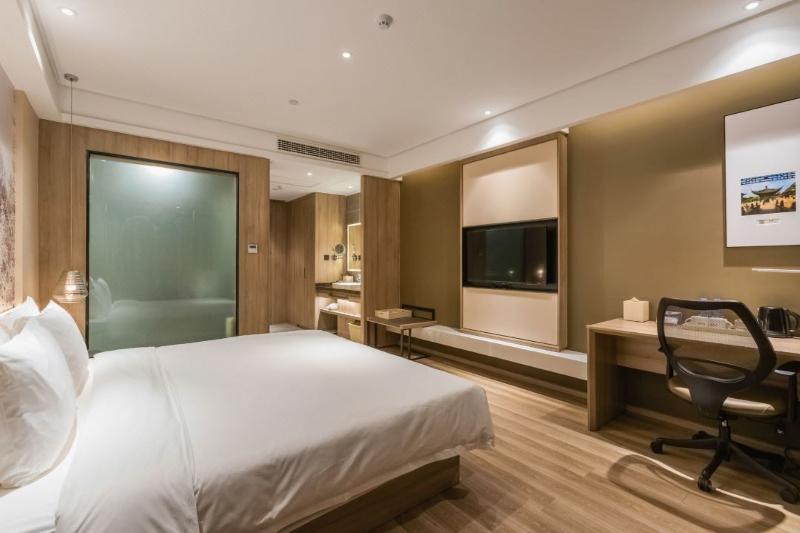 Atour Hotel Zhenjiang Nanxu Avenue Branch 4