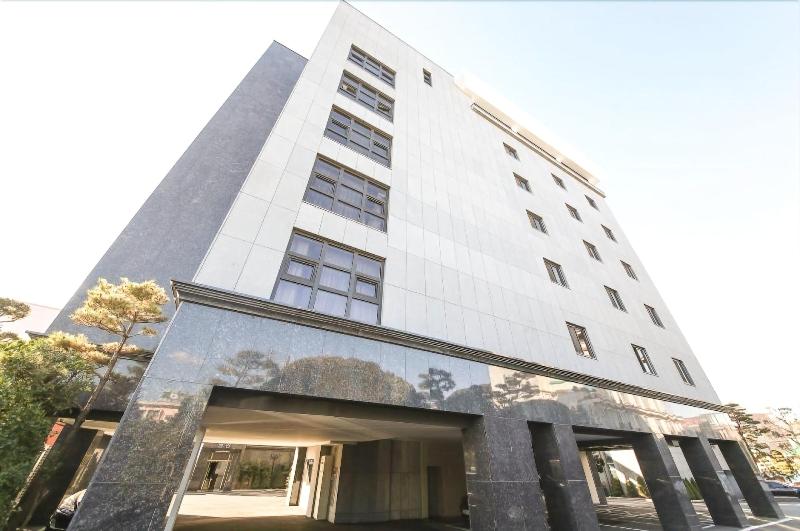 Aria Hotel Seosan image