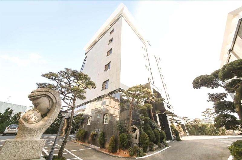 Aria Hotel Seosan image