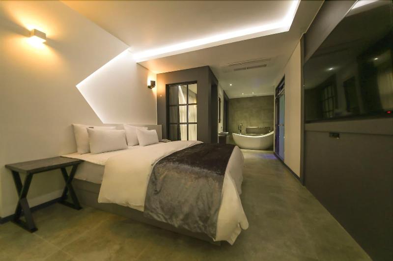 Aria Hotel Seosan image