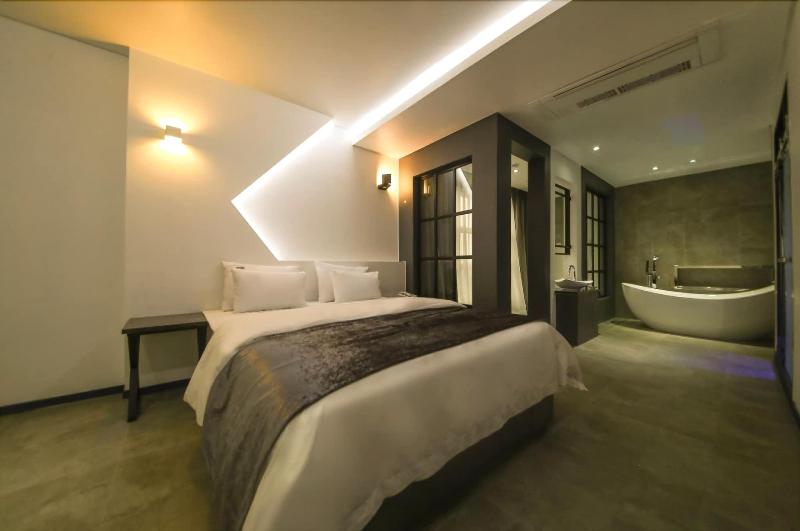Aria Hotel Seosan image