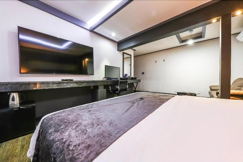 Aria Hotel Seosan image